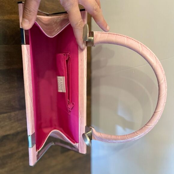 CUTE handbag 🌸🌸 Jeannie Lottie - Picture 8 of 11